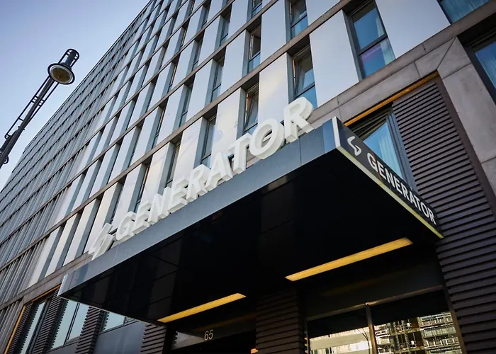 Hostal Generator Alexanderplatz Berlín