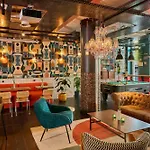 Albergue Generator Alexanderplatz Berlim