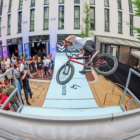 Хостел Generator Alexanderplatz *