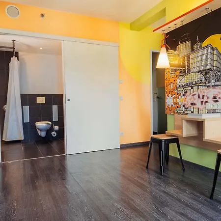 Generator Alexanderplatz Берлин