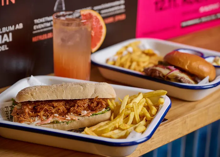 Hostel Generator Alexanderplatz