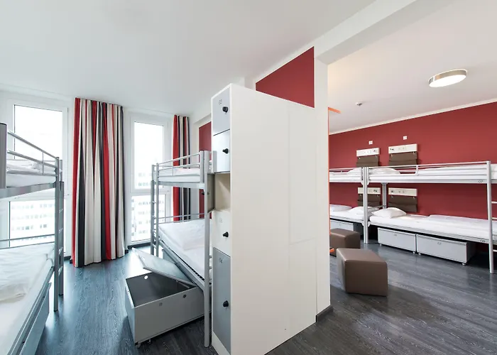 Generator Alexanderplatz * برلين