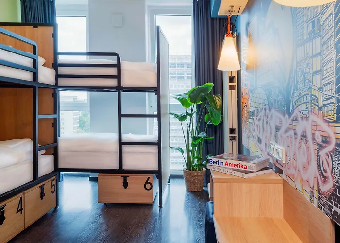 Generator Alexanderplatz Albergue