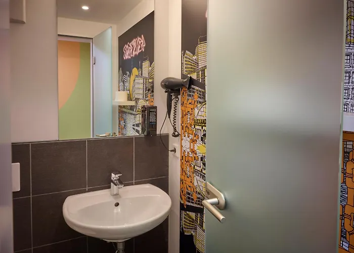 Vandrarhem Generator Alexanderplatz Berlin